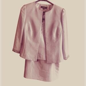 Tahari Arthur S. Levine Luxe Lavender 3 Piece Suit with Sequins Size 8
